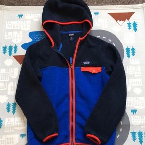 Patagonia size M boys zip up hoodie